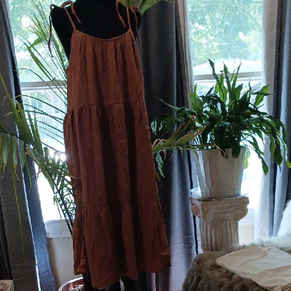 Casual Caramel Crinkle Dress